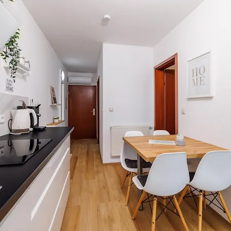 Jelka Апартаменты