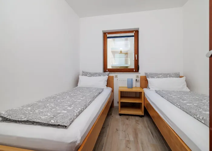 Jelka * Crikvenica